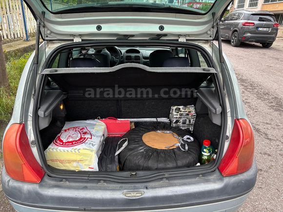 Sahibinden Renault Clio 1.6 Dynamique 2001 Model 