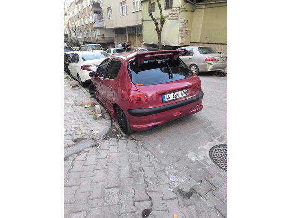 Sahibinden Peugeot 206 1.4 XT 2003 Model