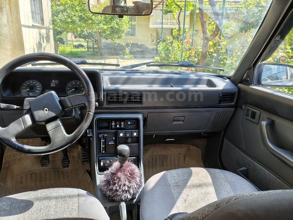Sahibinden Renault R 9 1.4 Broadway RNi 1997 Model