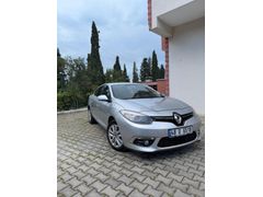 Değişen boya tramer yok 1.5 dCi Touch Plus 2014 Model  204.000 km Gri (metalik)