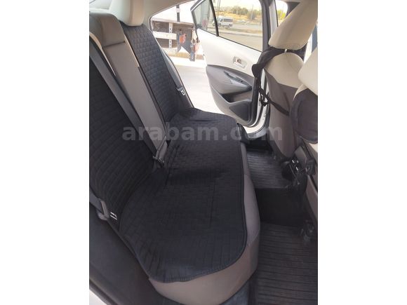 Sahibinden Toyota Corolla 1.5 Dream 2021 Model 