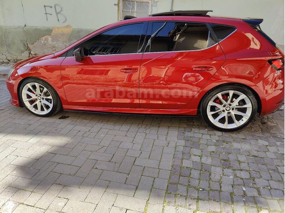 SAHİBİNDEN SEAT LEON DÜŞÜK KM. GARAJ ARACI