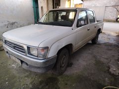 Sahibinden 4x2Toyota Hilux 2.4 D 1998 Model