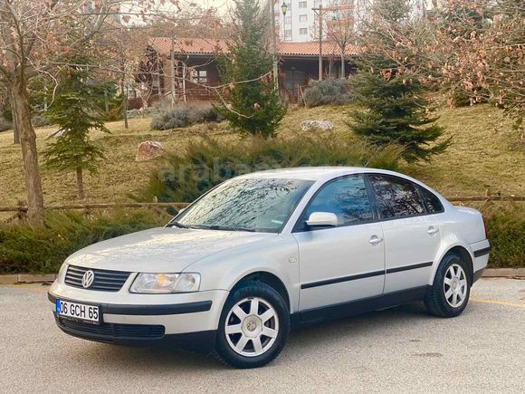 Sahibinden Volkswagen Passat 1.8 Trendline 2000 Model 