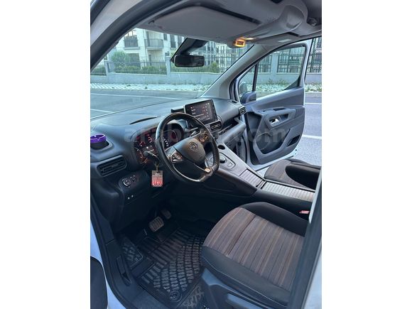 Sahibinden Opel Combo 1.5 CDTI Elegance 2023 Model