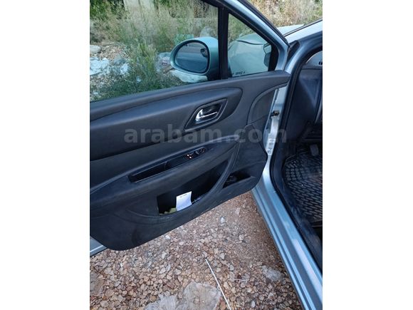 Sahibinden Citroen C4 1.4 SX 2007 Model  330.000 km Gri (titanyum)