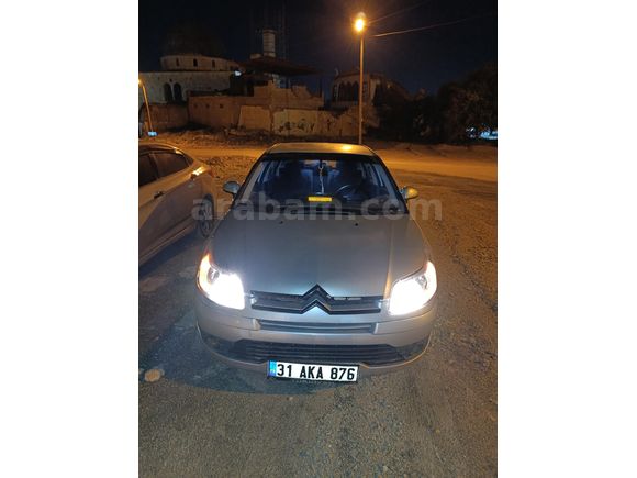 Sahibinden Citroen C4 1.4 SX 2007 Model  330.000 km Gri (titanyum)