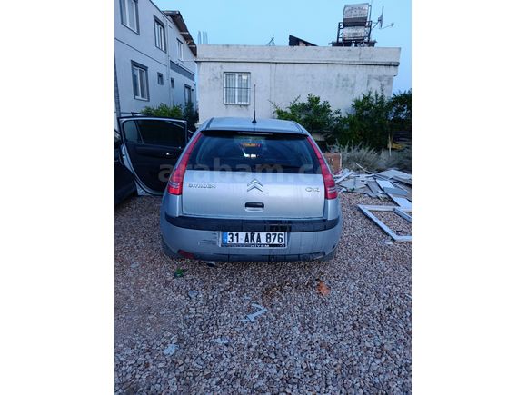 Sahibinden Citroen C4 1.4 SX 2007 Model  330.000 km Gri (titanyum)