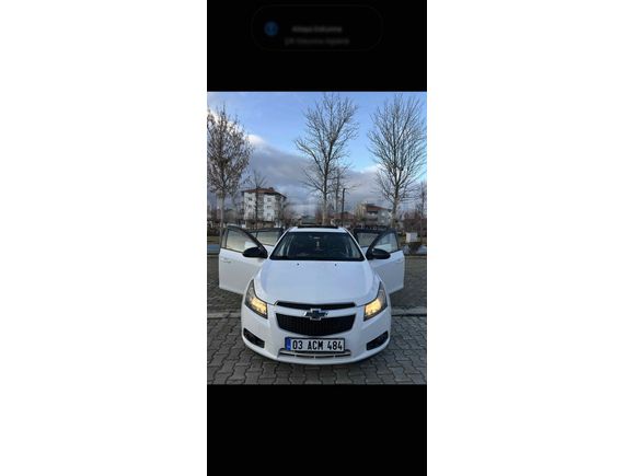 Sahibinden Chevrolet Cruze 1.6 WTCC Edition 2011 Model  190.000 km Beyaz
