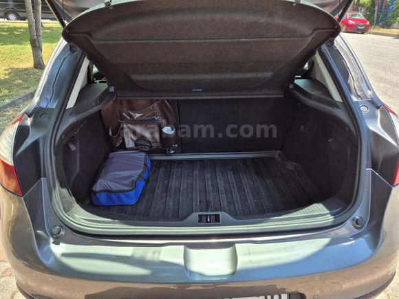 Sahibinden Renault Megane 1.5 dCi Touch Plus 2015 Model