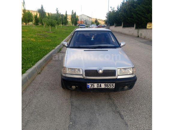 Sahibinden Skoda Felicia 1.3 LXi 2000 Model  285.550 km Gri