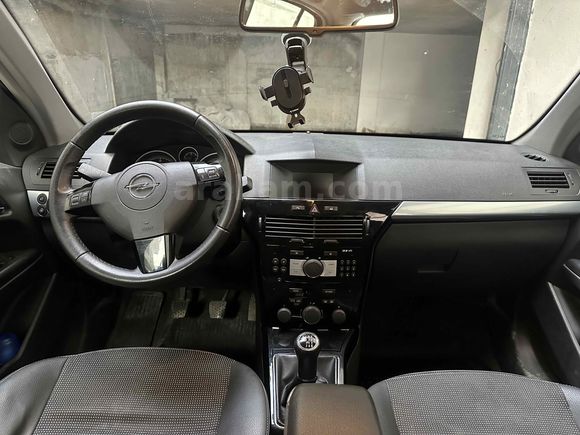 Sahibinden Opel Astra 1.3 CDTI Cosmo 2008 Model  235.000 km Siyah