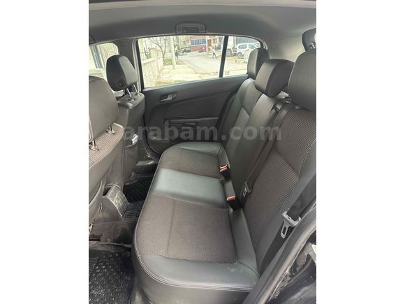 Sahibinden Opel Astra 1.3 CDTI Cosmo 2008 Model  235.000 km Siyah