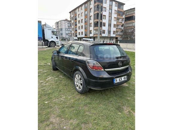 Sahibinden Opel Astra 1.3 CDTI Cosmo 2008 Model  235.000 km Siyah