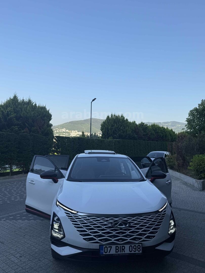 Sahibinden Chery Omoda 5 1.6 T-GDI Luxury 2023 Model Bursa 54.000 km Beyaz 2