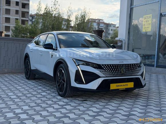 ÖZKAN AUTO | 2025 PEUGEOT 408 GT SEDEFLİ BEYAZ