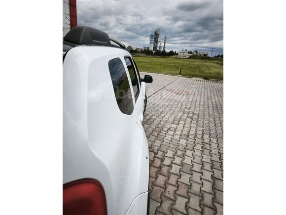 2.SAHİBİNDEN 2011 MODEL 4X4 DACİA DUSTER FULL PAKET TEMİZ