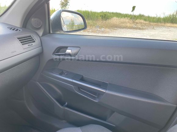 MEMURDAN Opel Astra 1.3 CDTI  BOYASIZ DEĞİŞENSİZ.