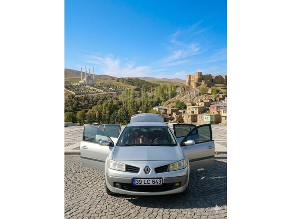 Sahibinden Renault Megane 1.6 Privilege 2006 Model