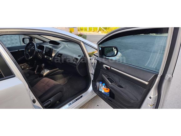 Sahibinden Honda Civic 1.6i VTEC Premium 2010 Model