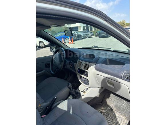 Sahibinden Renault Clio 1.4 Expression 2003 Model 
