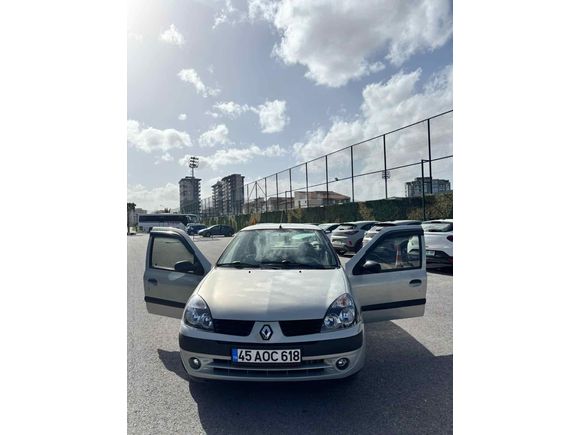 Sahibinden Renault Clio 1.4 Expression 2003 Model 