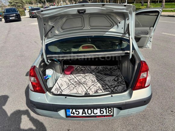 Sahibinden Renault Clio 1.4 Expression 2003 Model 