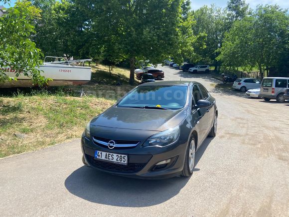 Sahibinden Opel Astra 1.6 Edition 2013 Model