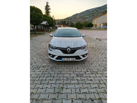 Sahibinden 2020 Model Renault Megane 1.5 Blue DCI Touch