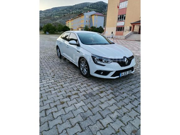 Sahibinden 2020 Model Renault Megane 1.5 Blue DCI Touch