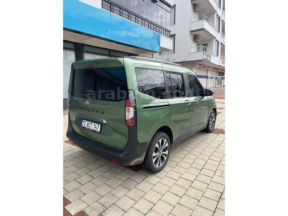 Sahibinden Ford Tourneo Courier 1.5 EcoBlue Titanium 2025 Model 