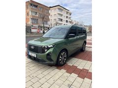 Sahibinden Ford Tourneo Courier 1.5 EcoBlue Titanium 2025 Model 