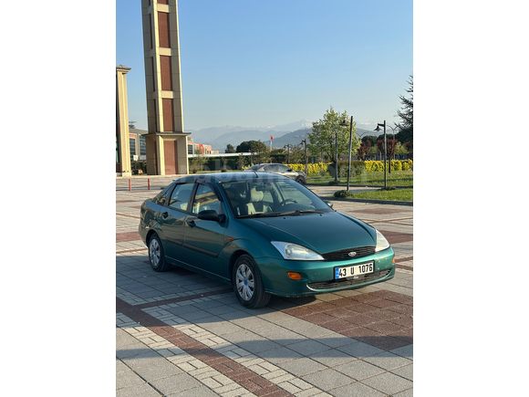 Sahibinden Ford Focus 1.6 Ambiente 2001 Model 