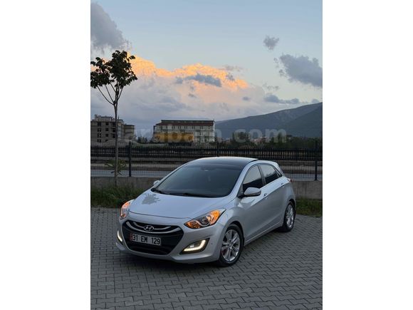 Sahibinden Hyundai i30 1.6 CRDi Elite 2013 Model 