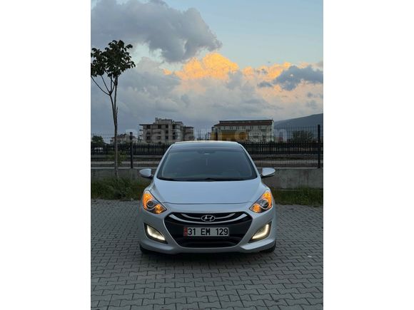 Sahibinden Hyundai i30 1.6 CRDi Elite 2013 Model 