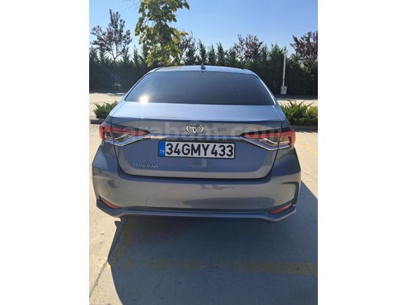 Sahibinden Toyota Corolla 1.5 Dream 2023 Model