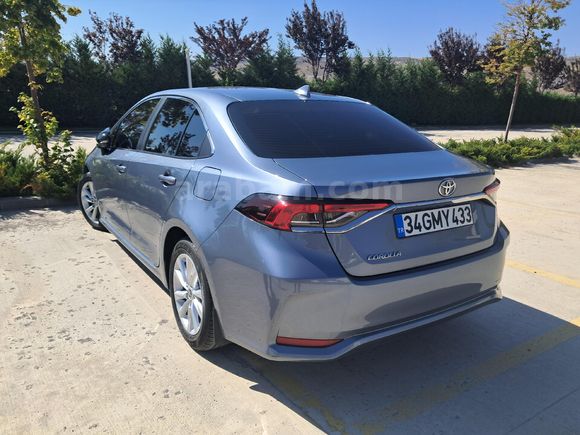 Sahibinden Toyota Corolla 1.5 Dream 2023 Model