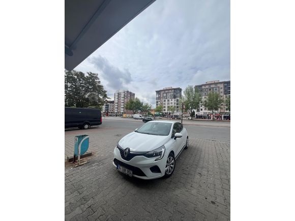 Sahibinden Renault Clio 1.0 TCe Joy 2021 Model  66.000 km Beyaz