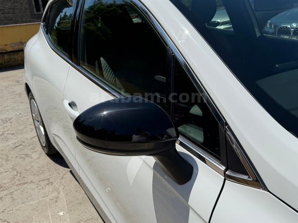 2023 RENAULT CLIO 1.0 TCE EVOLUTİON  X-TRONİC 