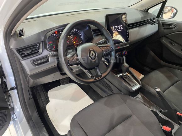 otomobil Renault Clio 1.0 TCe Joy X-Tronic