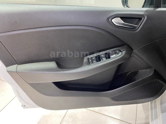 otomobil Renault Clio 1.0 TCe Touch X-Tronic