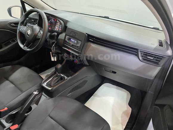 otomobil Renault Clio 1.0 TCe Joy X-Tronic
