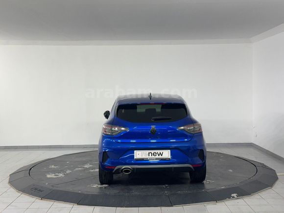 Renault Yetkili Bayi Günerlerden Hatasız Clio Alpine