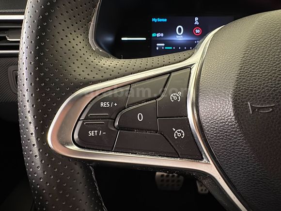 Renault Yetkili Bayi Günerlerden Hatasız Clio Alpine