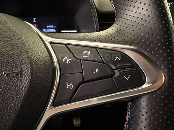 Renault Yetkili Bayi Günerlerden Hatasız Clio Alpine