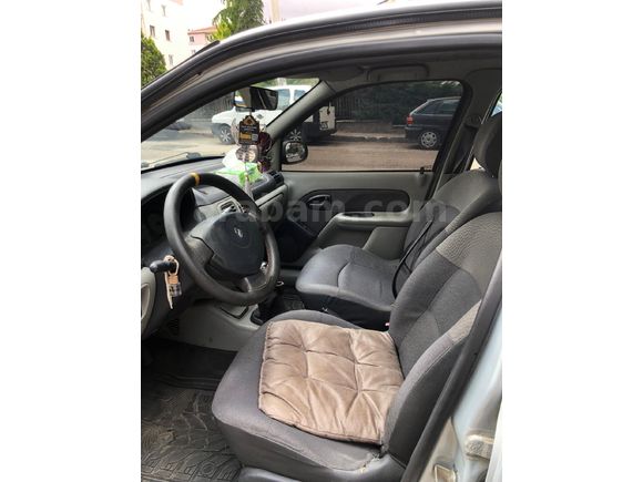 Sahibinden Renault Clio 1.4 Alize 2005 Model