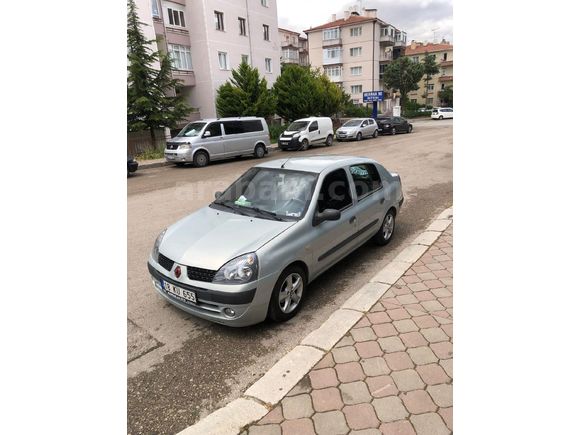 Sahibinden Renault Clio 1.4 Alize 2005 Model