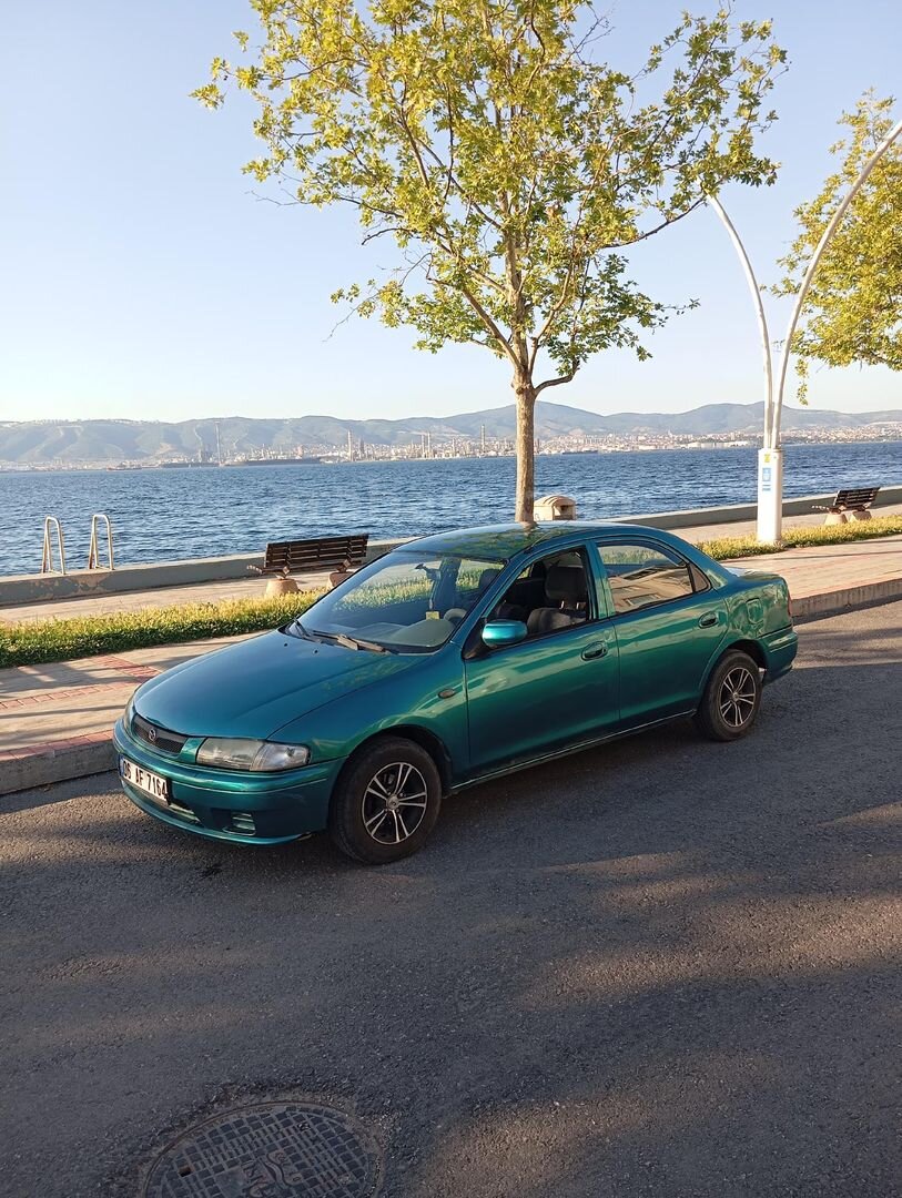 şahin parasına otomatik Japon Sahibinden Mazda 323 1.5 Familia 1998 Model 1
