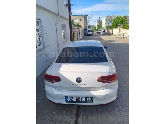 Sahibinden Volkswagen Passat 1.5 TSi Impression 2021 Model  15.000 km Beyaz
