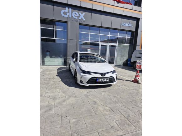 Sahibinden Toyota Corolla 1.6 Flame X Pack 2020 Model